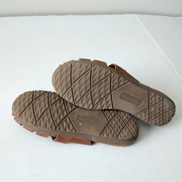 BareTraps Women's Tan Sandals - Picture 7 of 7